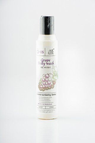 Гель для душу з екстрактом винограду&nbsp;Maruemsta Grape Body Wash Гелі для душу 07362 фото