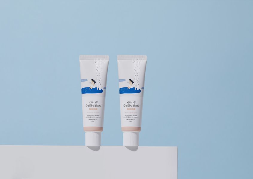 Тонирующая солнцезащита с березовым соком ROUND LAB Birch Juice Moisturizing Tone Up Sunscreen 04008 фото