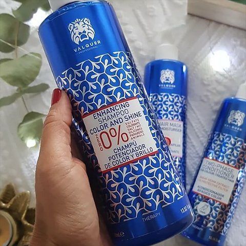 Шампунь для окрашенных волос с эффектом оживления цвета VALQUER Shampoo Shine and Colour Enhancer 12110 фото