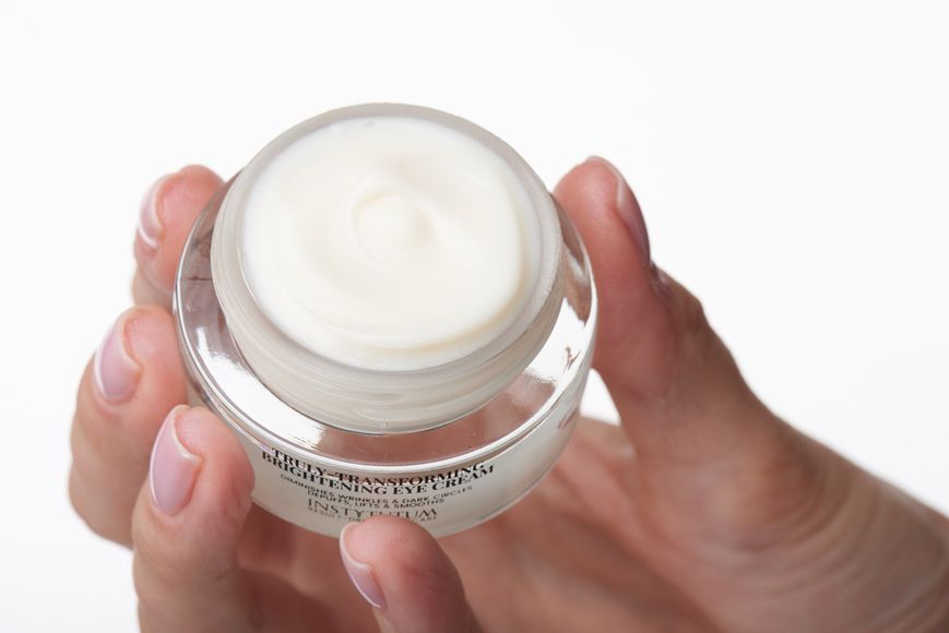 Осветляющий крем для кожи вокруг глаз INSTYTUTUM Truly-Transforming Brightening Eye Cream 4110040 фото