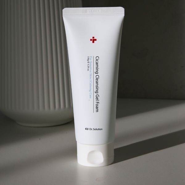 Очищуюча гель-пінка з центеллою CU Skin CU Dr.Solution Cicaming Gel 300234 фото
