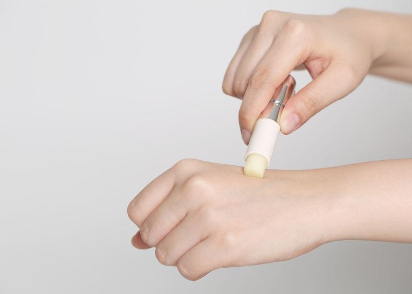Заспокійливий бальзам для губ REJURAN Healer Calming Lip Balm  RJR 0529 фото