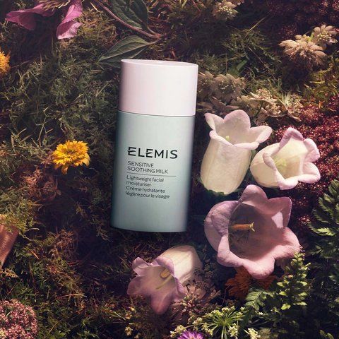 Легкий зволожувач для чутливої шкіри ELEMIS Sensitive Soothing Milk 40129 фото