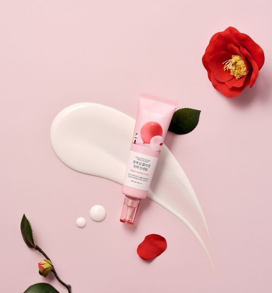 Солнцезащитная сыворотка с коллагеном ROUND LAB Camellia Deep Collagen Firming Sun Serum 14564 фото