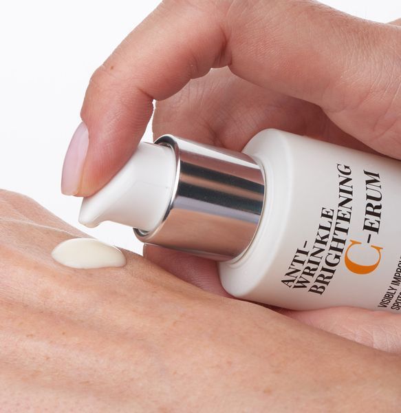 Суперконцентрований серум з вітаміном C INSTYTUTUM Anti-wrinkle Brightening C-Serum 7101 фото