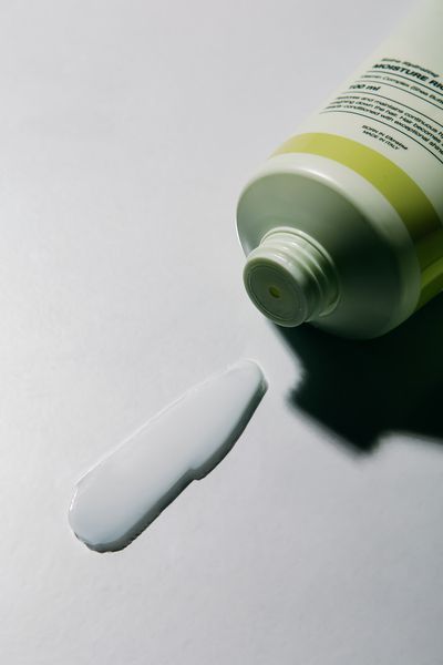 Зволожувальна маска для сухого та пошкодженого волосся Who Cares Moisture Rich Mask 12436 фото