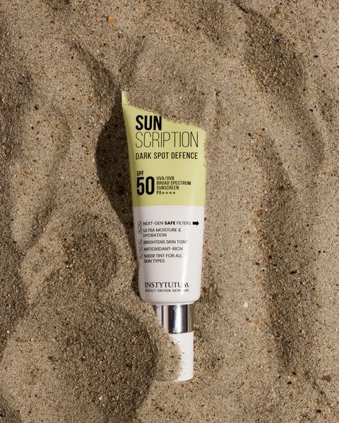 Легкий солнцезащитный крем против пигментации INSTYTUTUM Sunscription Dark Spot Defence SPF 50 B192YTA фото