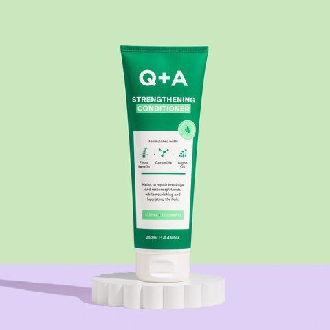 Кондиционер для укрепления и улучшения роста Q+A Strengthening Conditioner 13918 фото