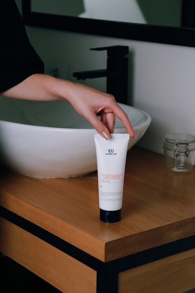 Пінка для глибокого очищення пор CU Skin Clean-Up AV FREE Vanishing Foam Cleanser 300267 фото