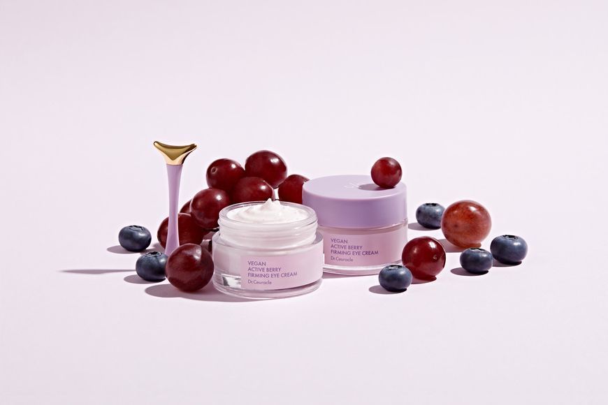 Зміцнювальний крем для шкіри навколо очей Dr. Ceuracle Vegan Active Berry Firming Eye Cream 12932 фото