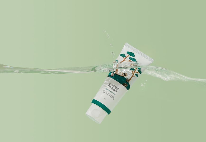 Очищающая пенка с экстрактом игл сосны ROUND LAB Pine Calming Cica Cleanser 03151 фото