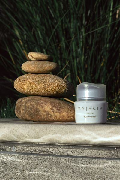Крем антивозрастной для увлажнения кожи Majesta Cr&egrave;me 13690 фото